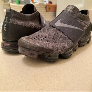 Nike Air Vapormax Flyknit Moc - Size 9.5